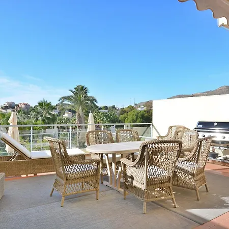 Exquisite Costa Blanca Escape Villa *